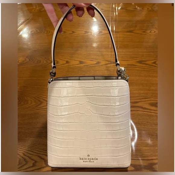 Kate Spade Darcy Bucket Bag Parment Croc Bucket Crossbody Bag NWOT MSRP: $329.00 - Picture 5 of 16